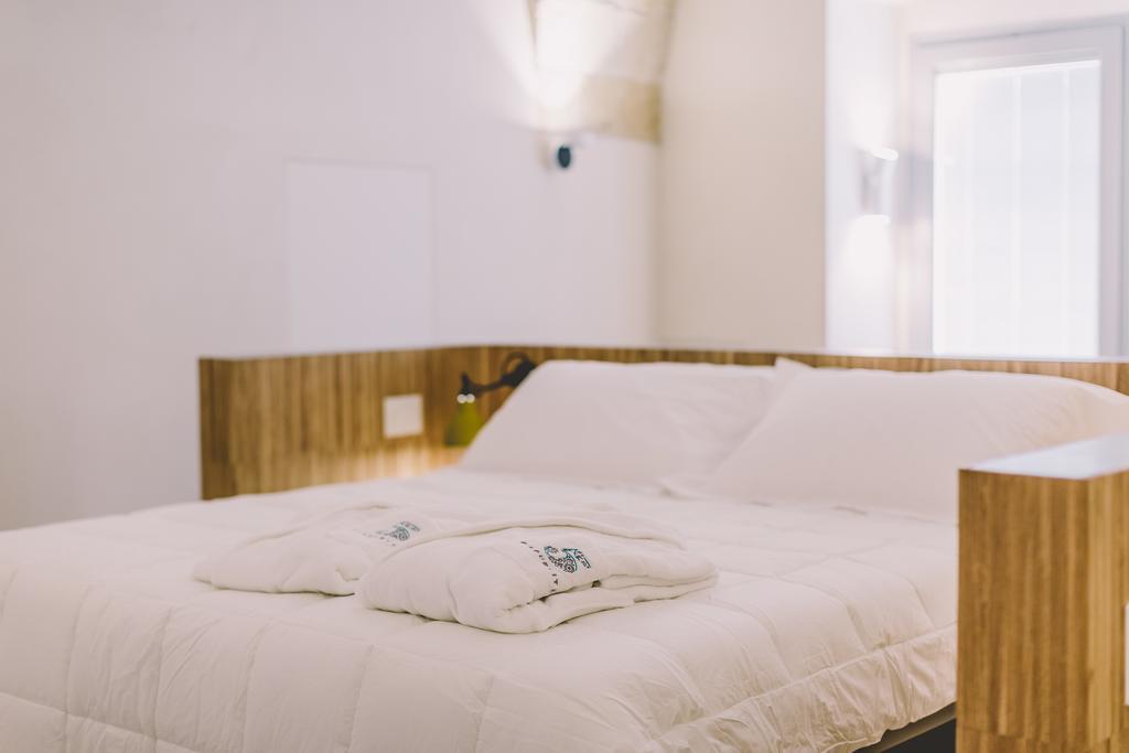 Cinquevite Bed & Breakfast โปลีญาโนอามาเร ภายนอก รูปภาพ